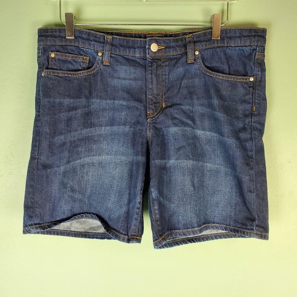 Gap Outlet Women's Dark Wash Bermuda Shorts Size 14